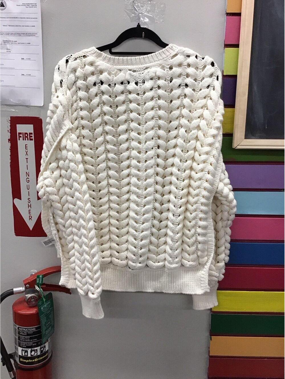 Kbb kahlana womens cable knit heavyweight crewneck sweater size medium cream new - Picture 2 of 3
